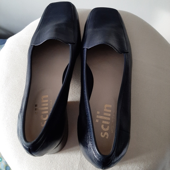 Vintage Scilin Leather Shoes - Picture 4 of 5